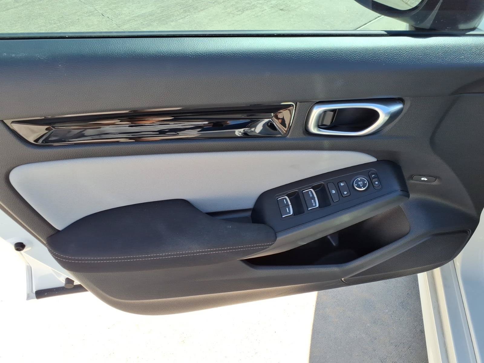 2026 Honda Civic Sport - Photo 19
