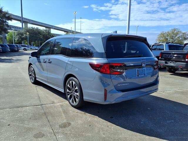 2026 Honda Odyssey Elite photo 2