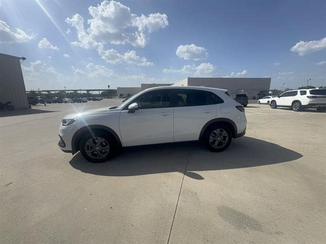 2026 Honda HR-V LX - Photo 8