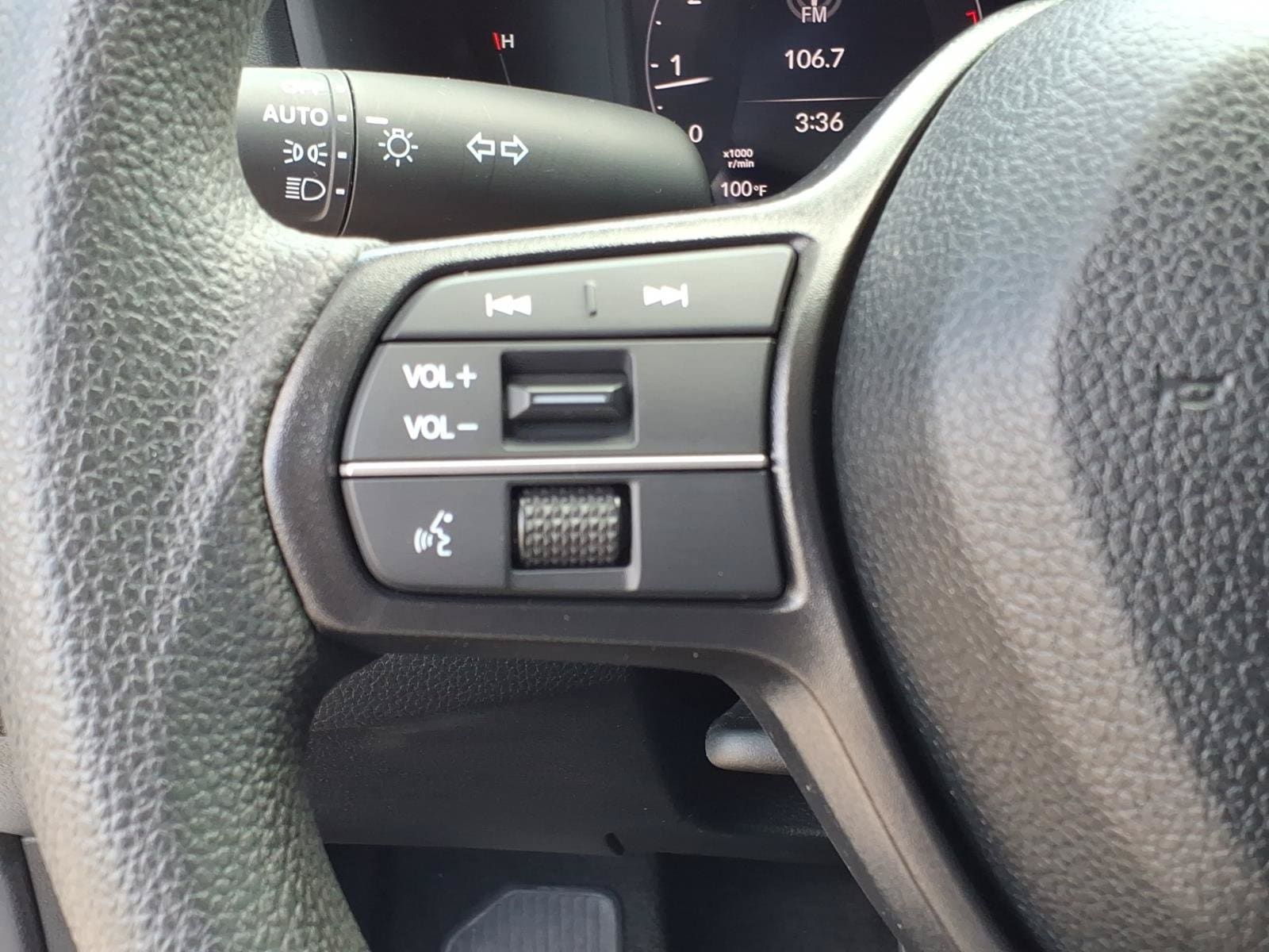 2025 Honda Accord LX - Photo 26