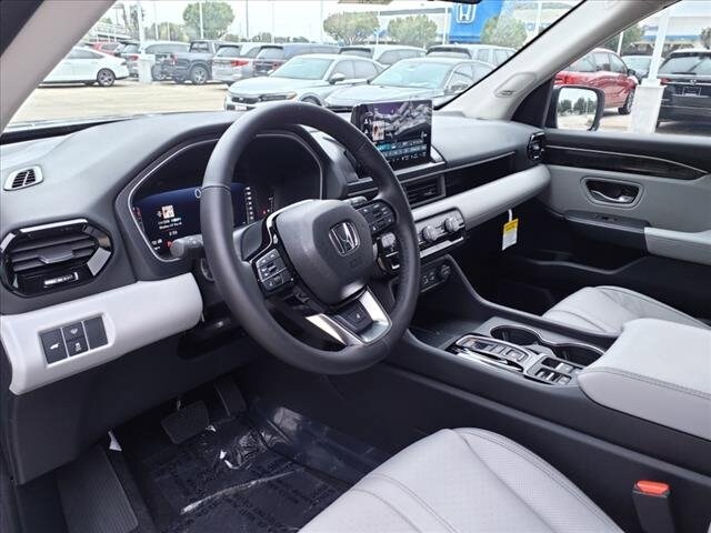 2025 Honda Pilot Elite photo 3