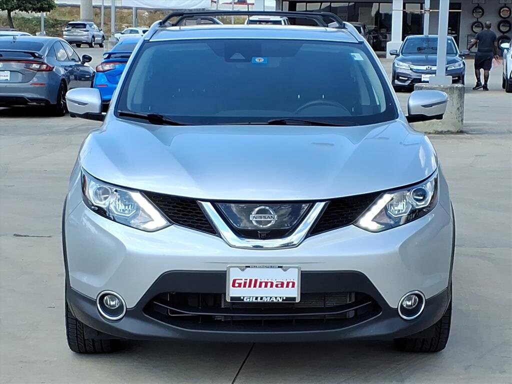 2017 Nissan Rogue Sport SL photo 3
