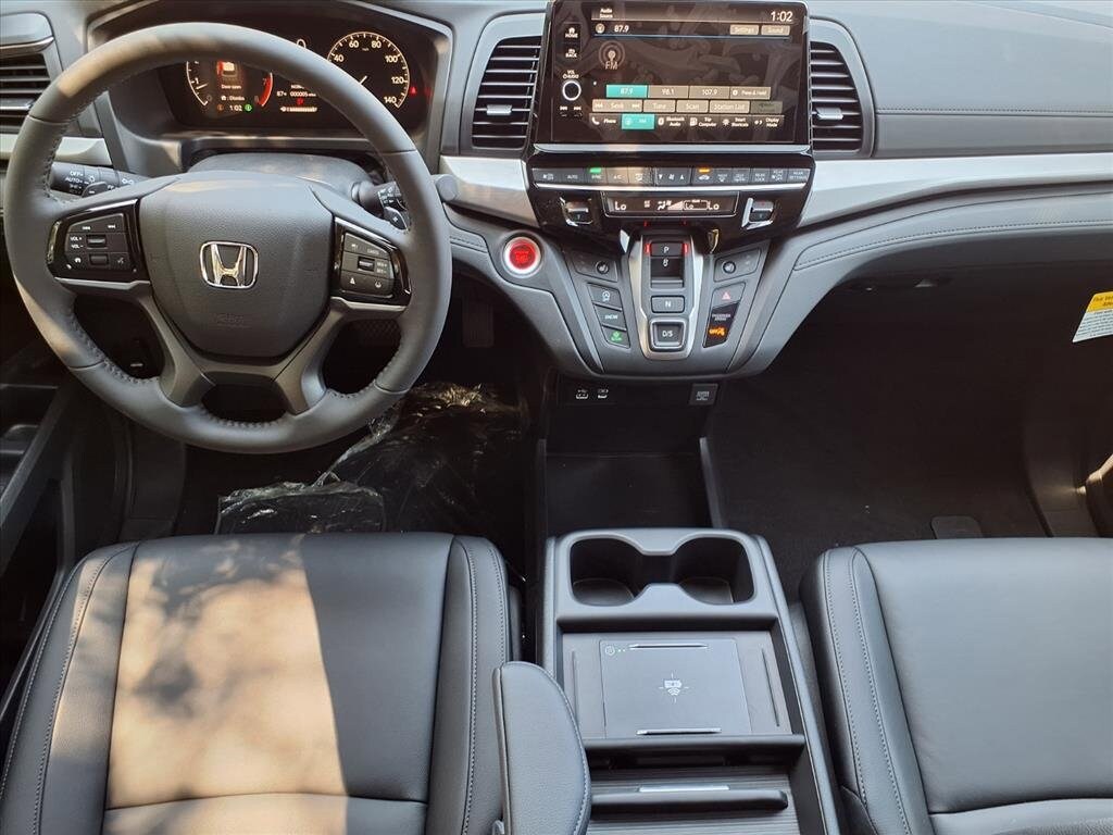 2026 Honda Odyssey EX-L photo 3