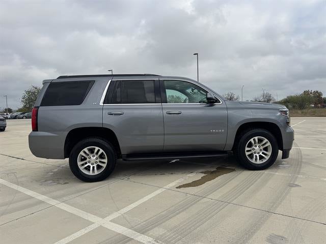 2020 Chevrolet Tahoe LT photo 2