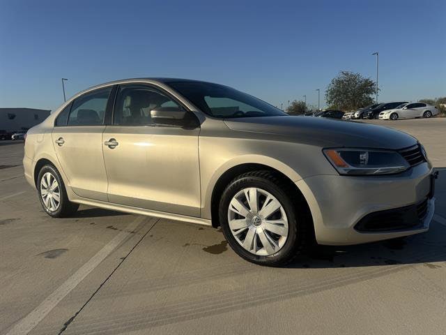 2014 Volkswagen Jetta 1.8T SE photo 3