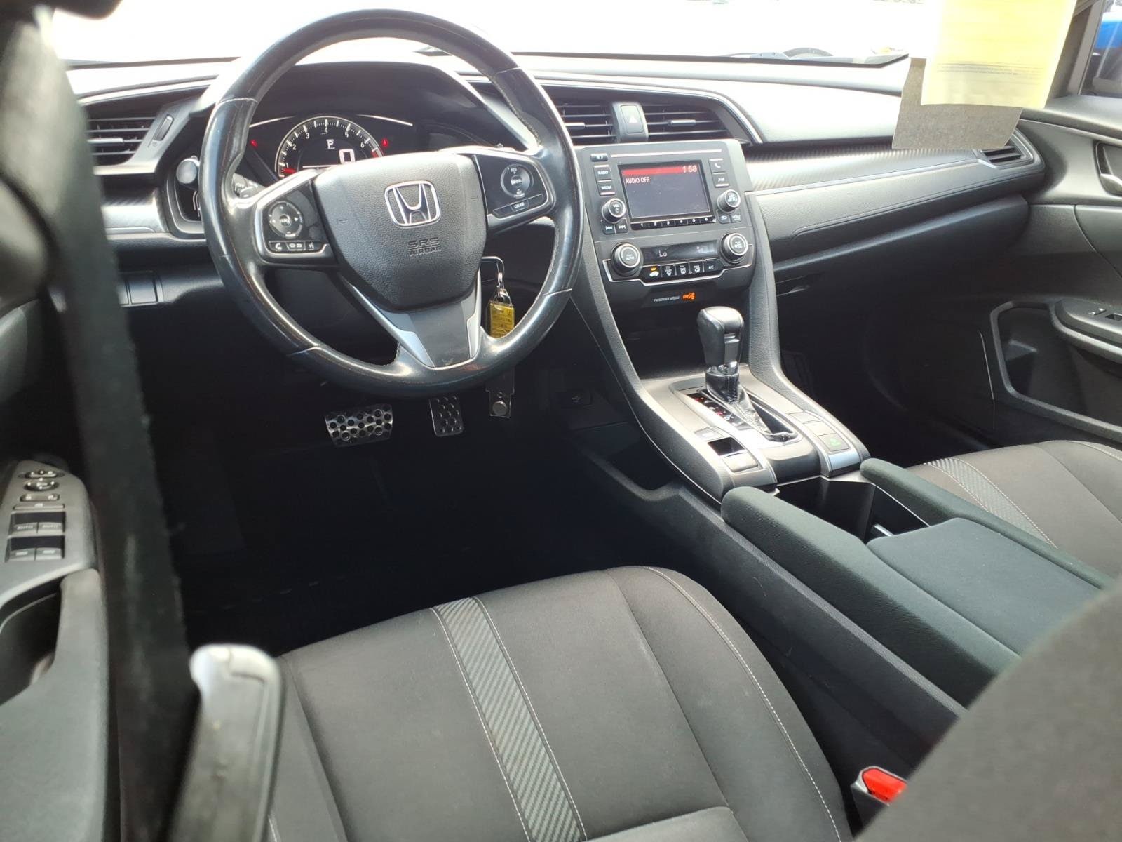 2018 Honda Civic Hatchback Sport - Photo 16