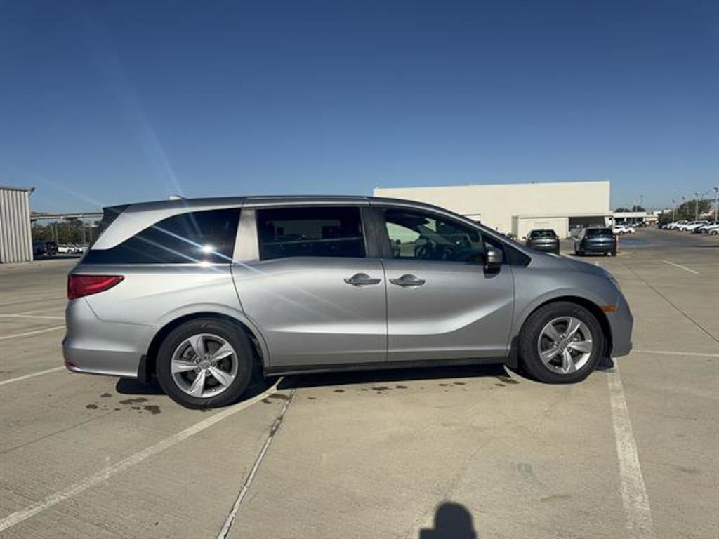 Used 2019 Honda Odyssey EX-L Van