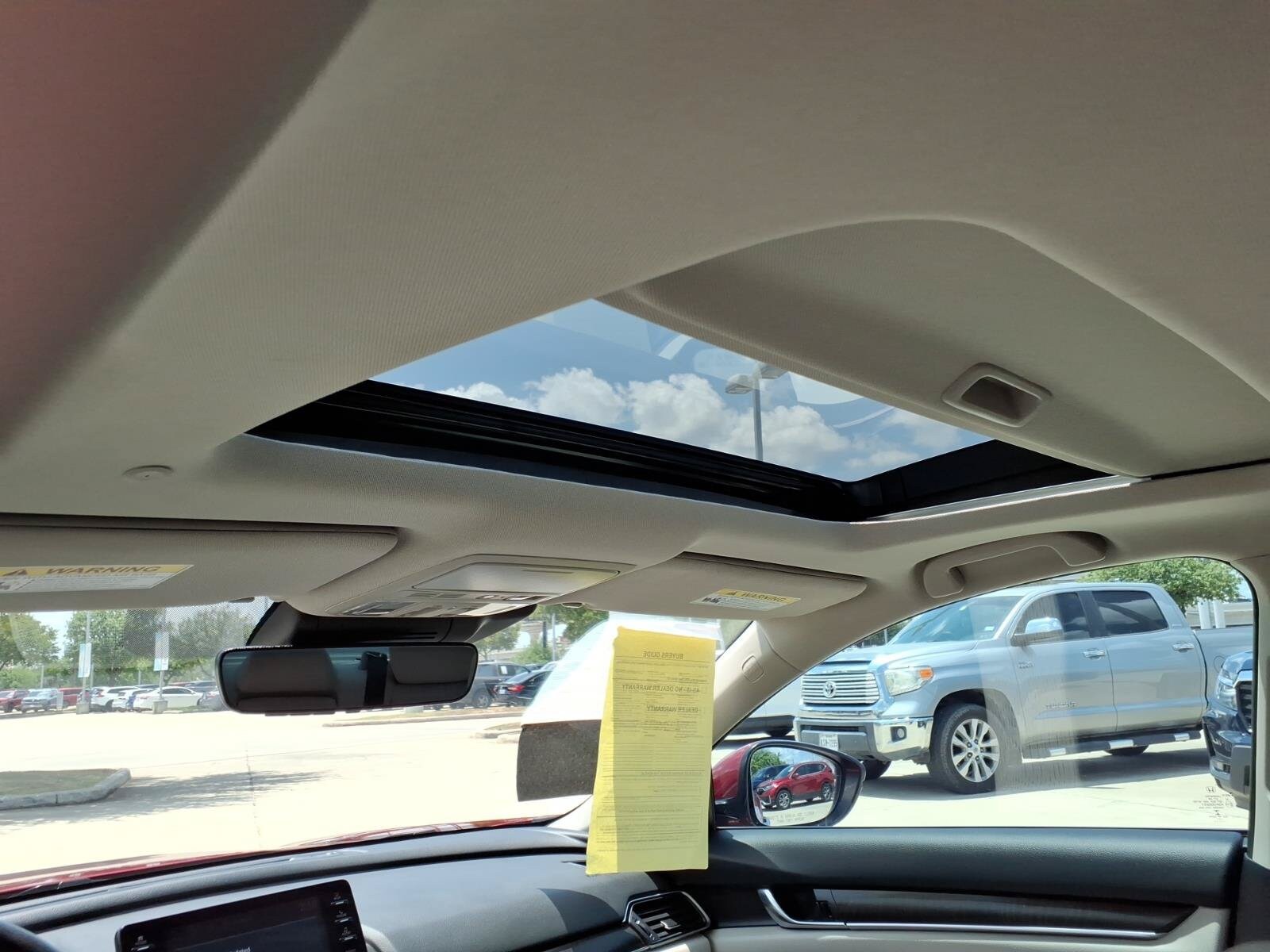 2021 Honda Accord Touring - Photo 17