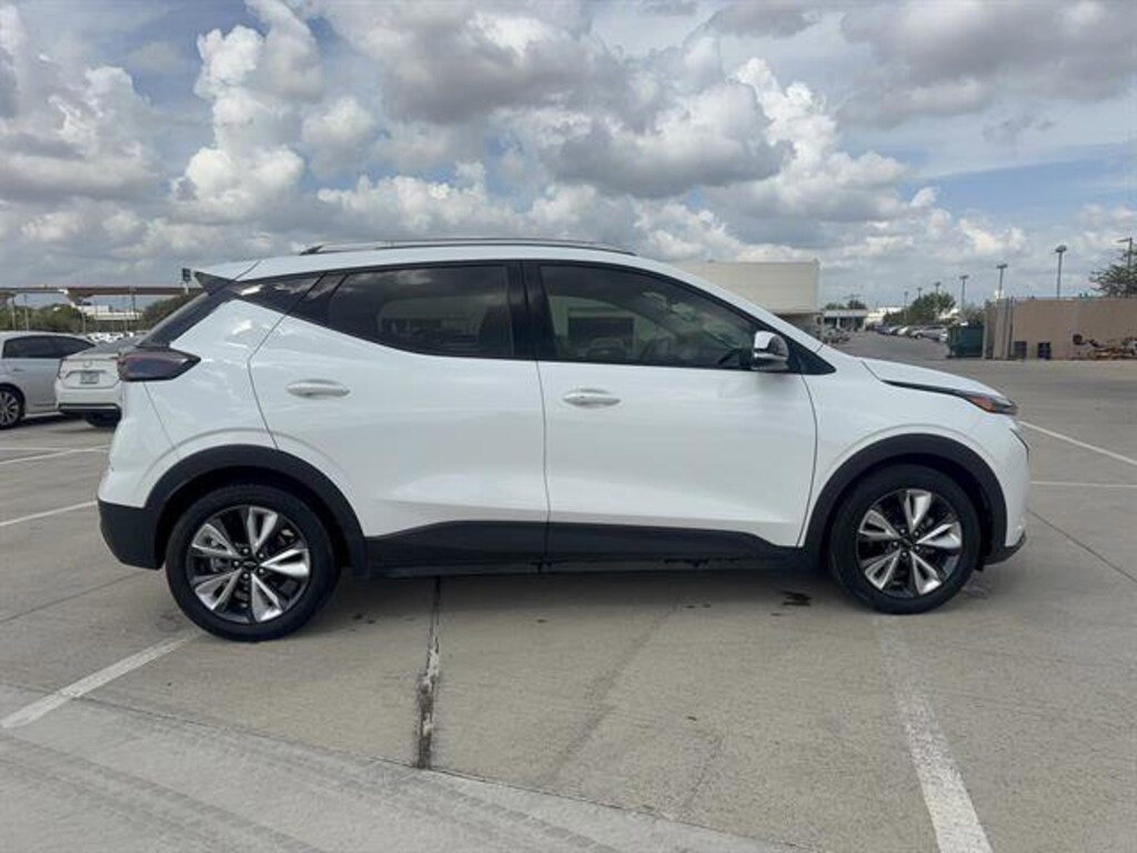 Used 2023 Chevrolet Bolt EUV LT SUV