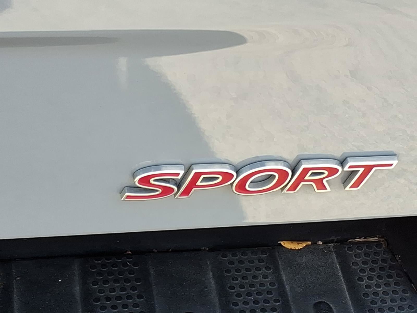 2024 Honda Ridgeline Sport - Photo 12