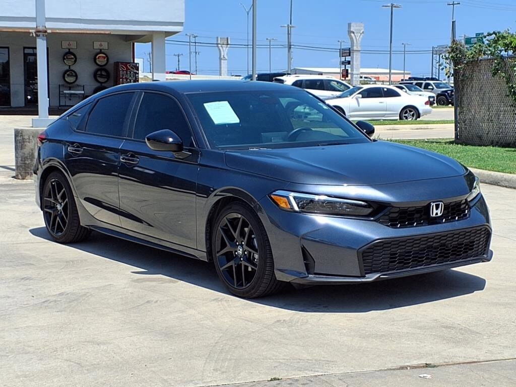 2025 Honda Civic Sport Hatchback photo 2