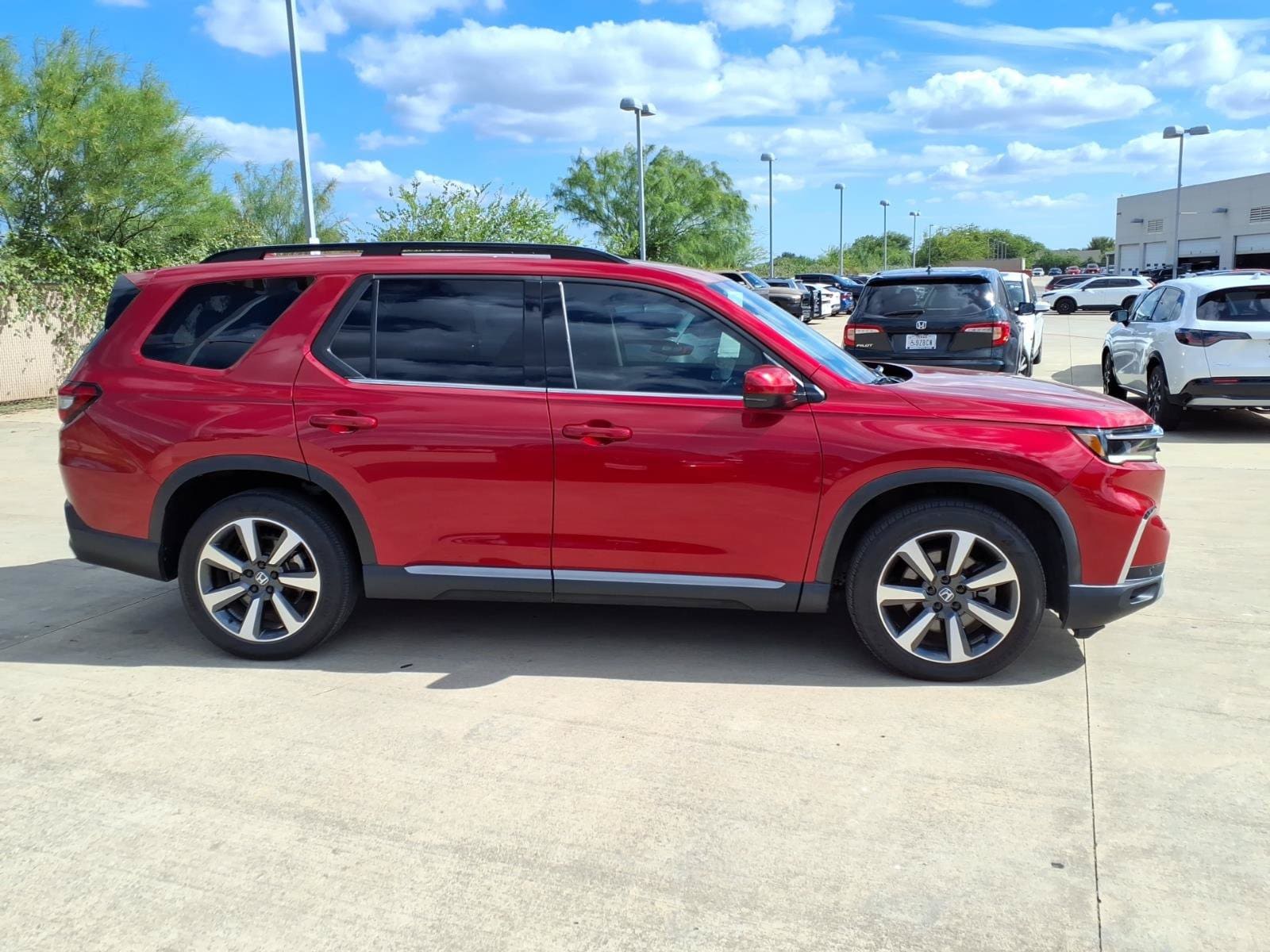 2025 Honda Pilot TrailSport - Photo 10