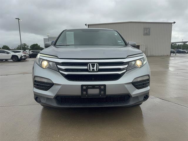 Used 2017 Honda Pilot EX with VIN 5FNYF5H33HB028109 for sale in Schertz, TX