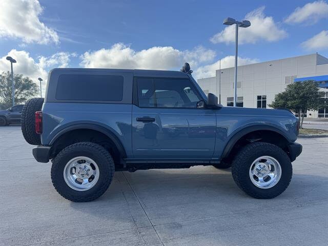 2021 Ford Bronco Outer Banks photo 4