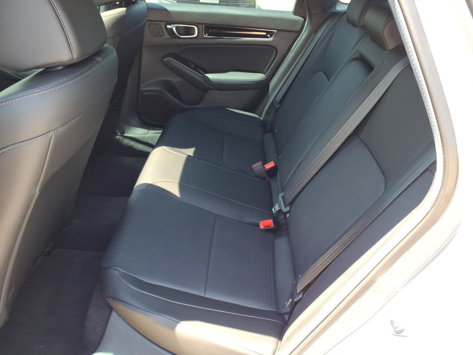 2026 Honda Civic Sport Touring - Photo 15