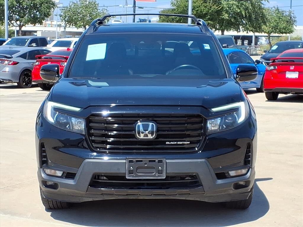 2023 Honda Ridgeline Black Edition photo 2