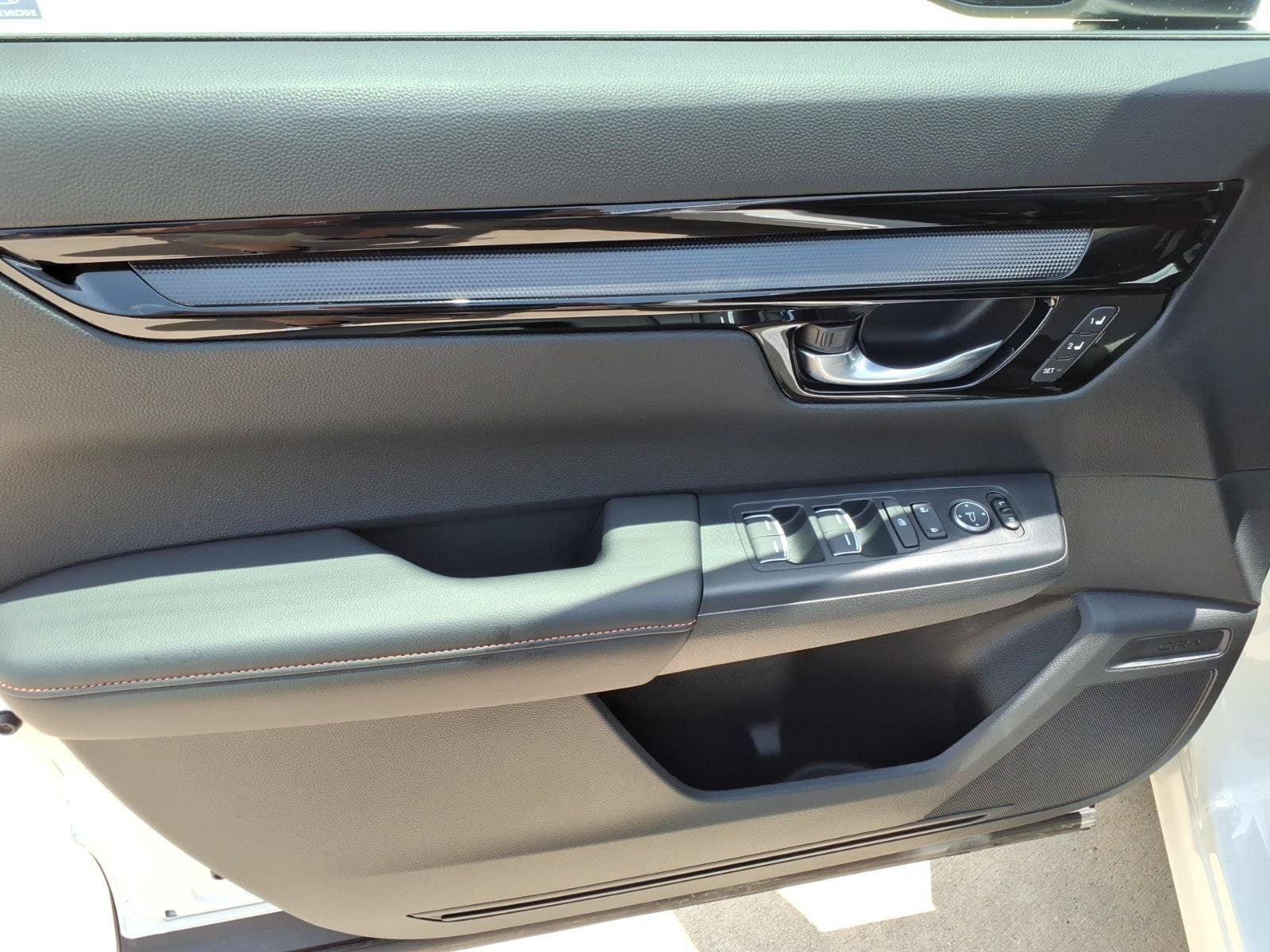2026 Honda CR-V Sport Touring - Photo 19