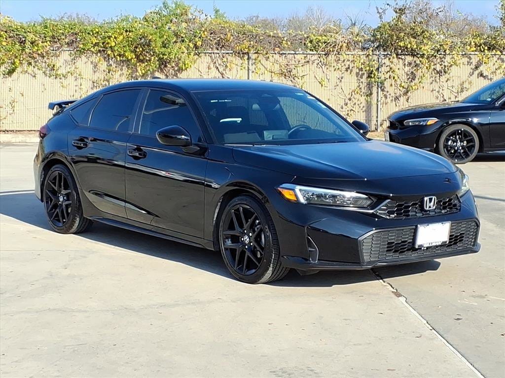 2025 Honda Civic Hatchback Sport's photo