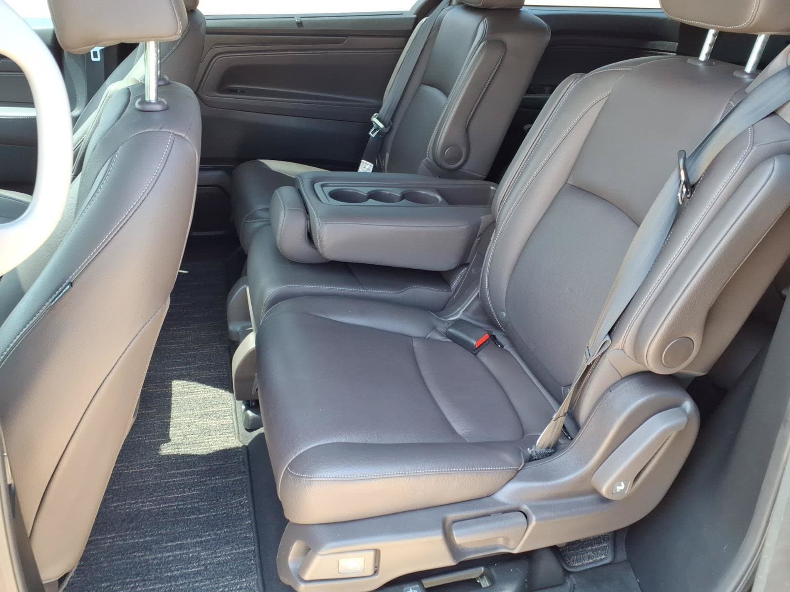 2021 Honda Odyssey EX-L - Photo 14