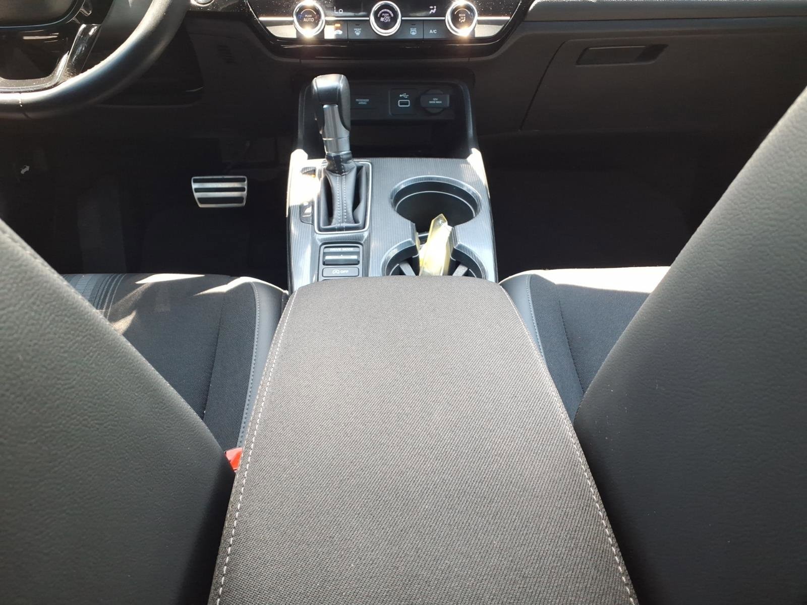 2024 Honda Civic Sport - Photo 18