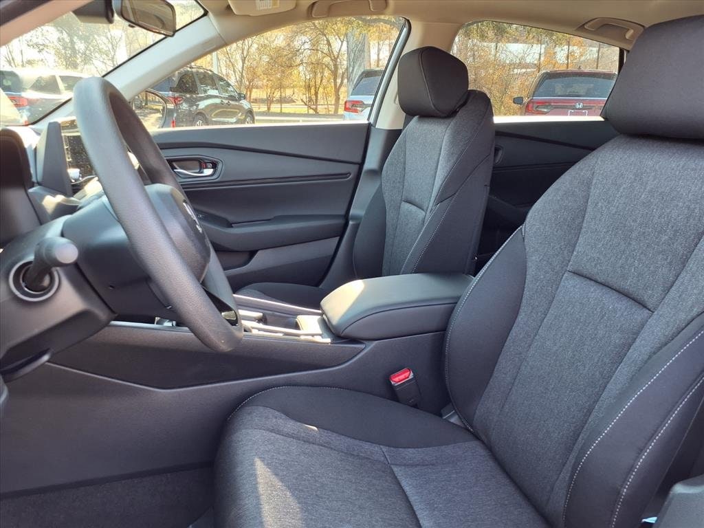 2026 Honda Accord SE - Photo 17