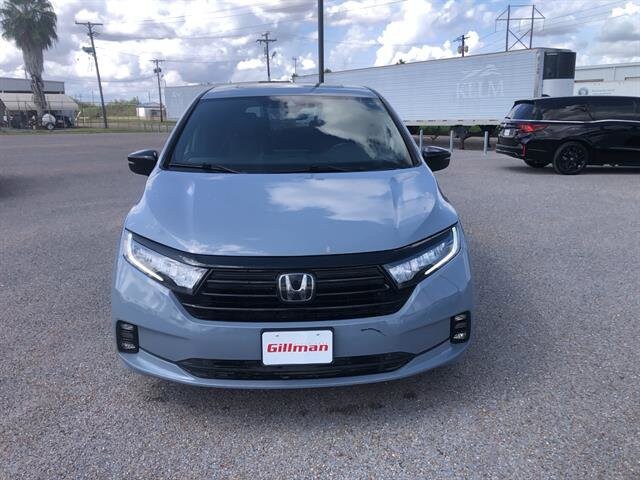 2023 Honda Odyssey Sport photo 2