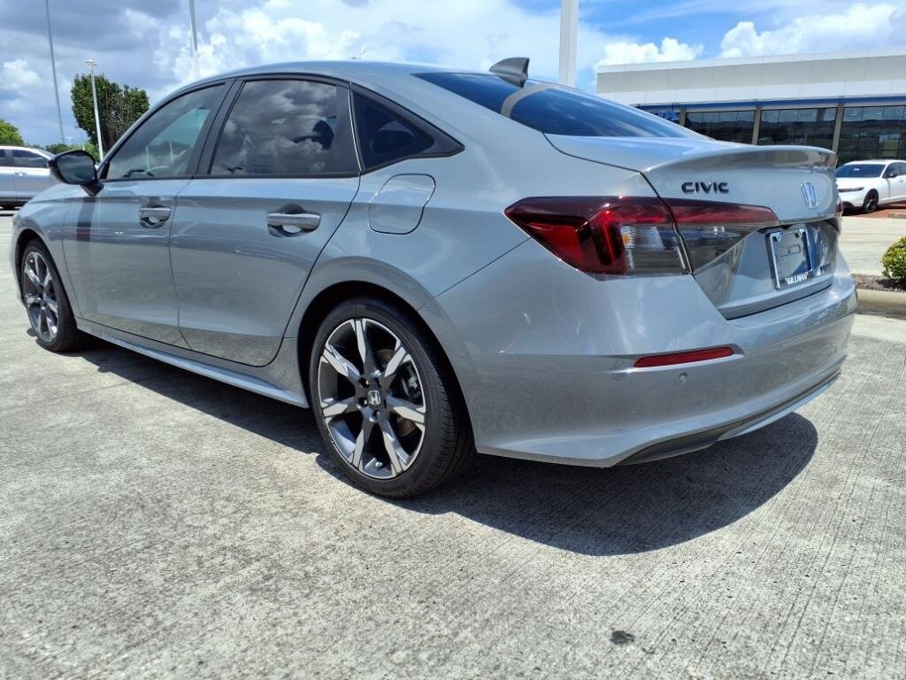 2026 Honda Civic Hybrid Sport Touring photo 2