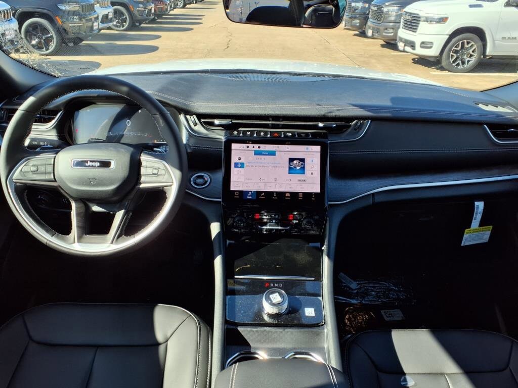 Used 2025 Jeep Grand Cherokee Limited SUV