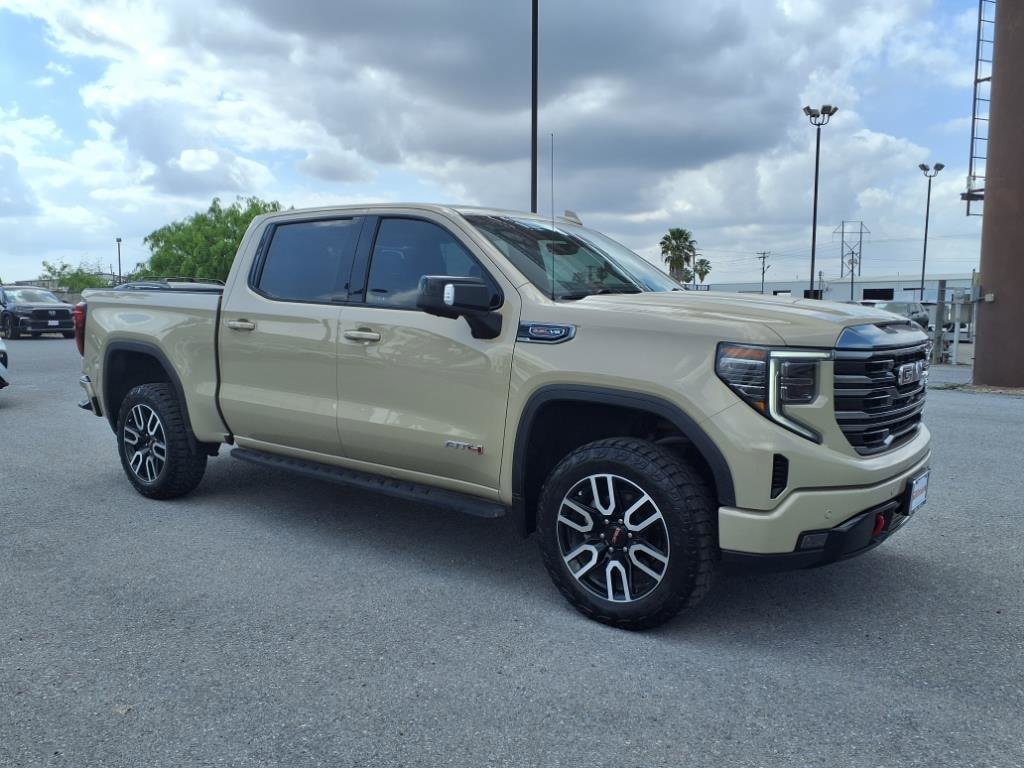 Used 2022 GMC Sierra 1500 AT4 with VIN 3GTPUEEL5NG594462 for sale in San Benito, TX