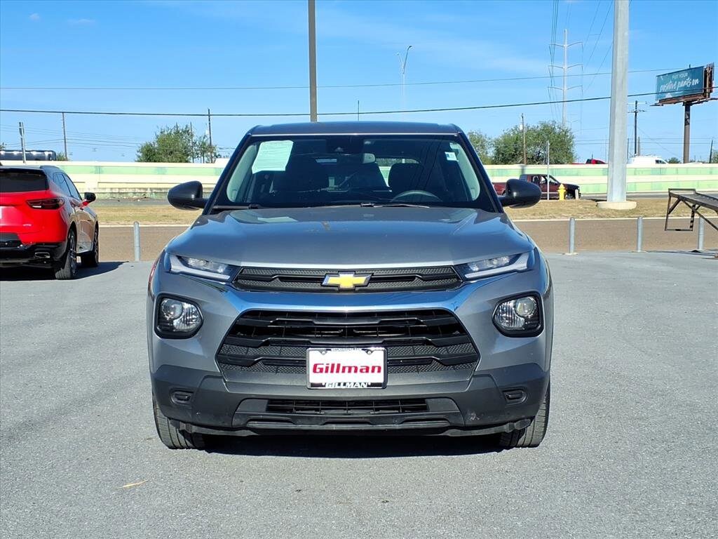 2023 Chevrolet Trailblazer LS photo 3