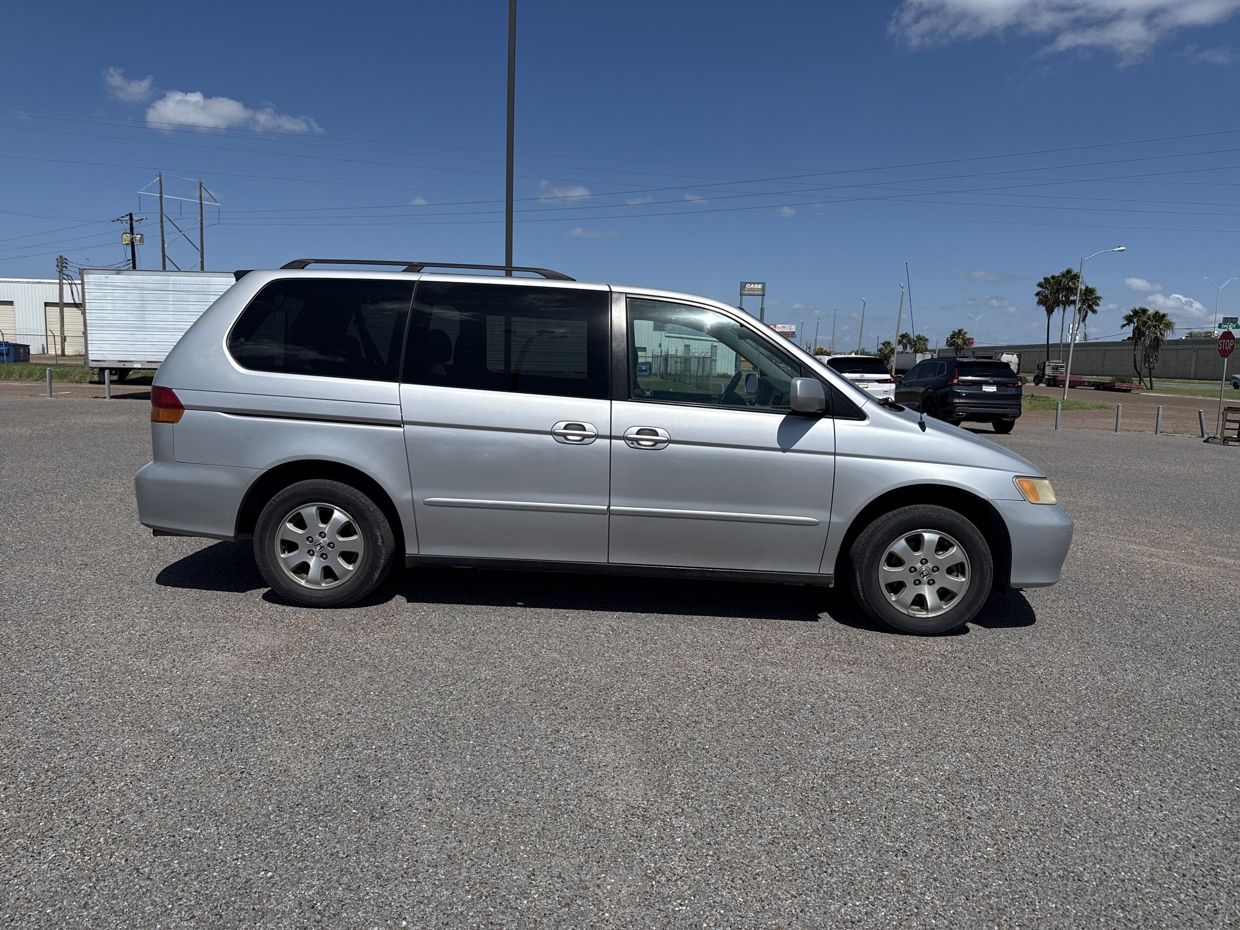 2004 Honda Odyssey EX photo 4