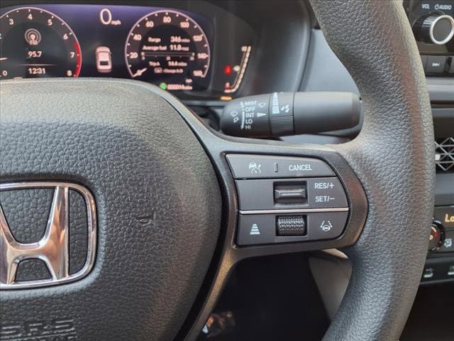 2025 Honda Accord SE - Photo 14