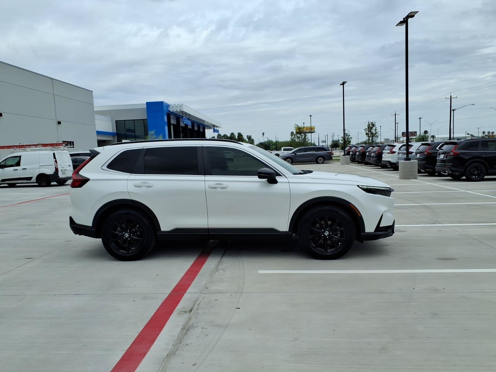 2025 Honda CR-V Sport - Photo 9