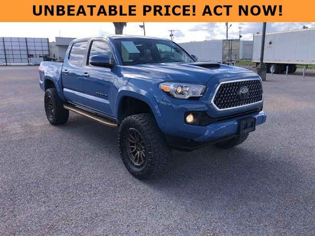 2019 Toyota Tacoma TRD Sport's photo