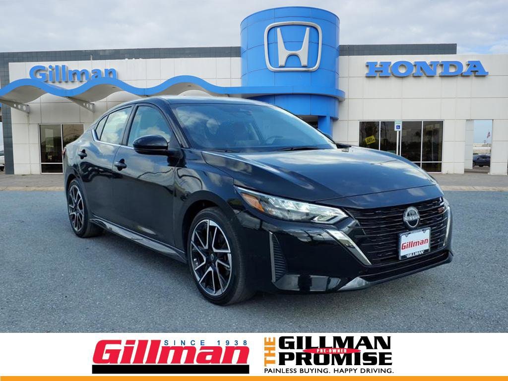 2025 Nissan Sentra SR photo 2