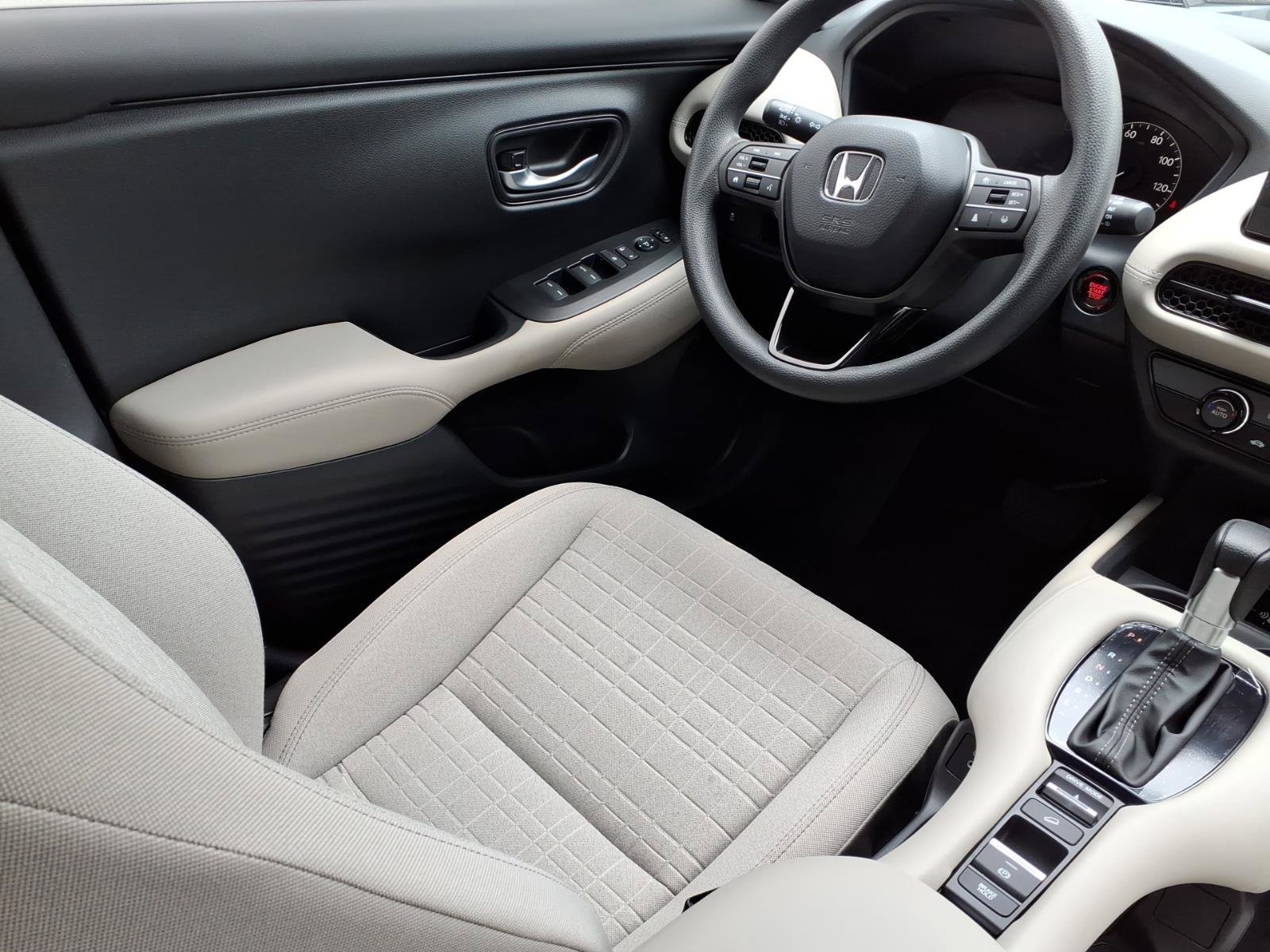 2026 Honda HR-V LX - Photo 16