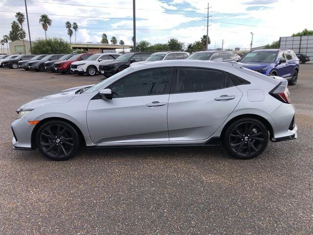 2017 Honda Civic Sport Hatchback photo 4