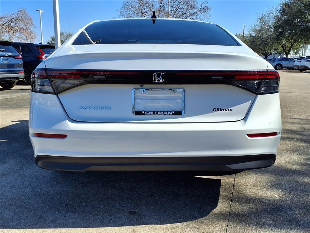 2026 Honda Accord SE - Photo 11