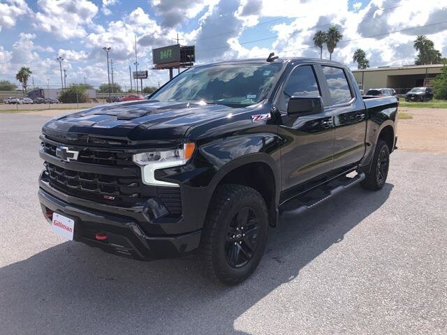 2024 Chevrolet Silverado 1500 LT Trail Boss photo 3