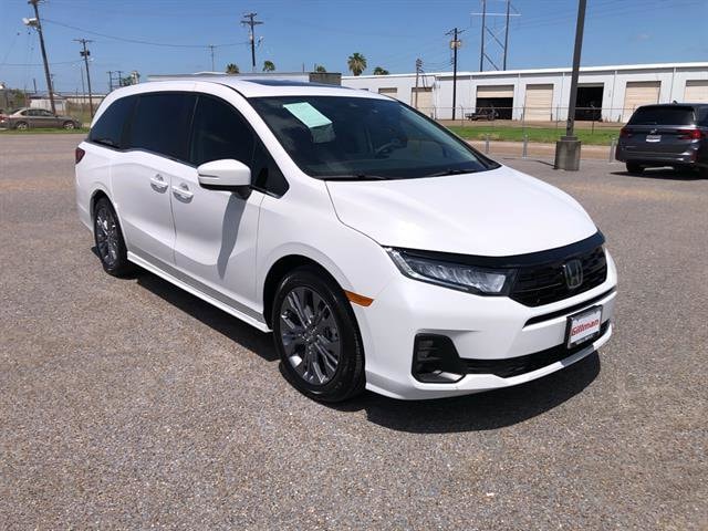 2025 Honda Odyssey Touring's photo