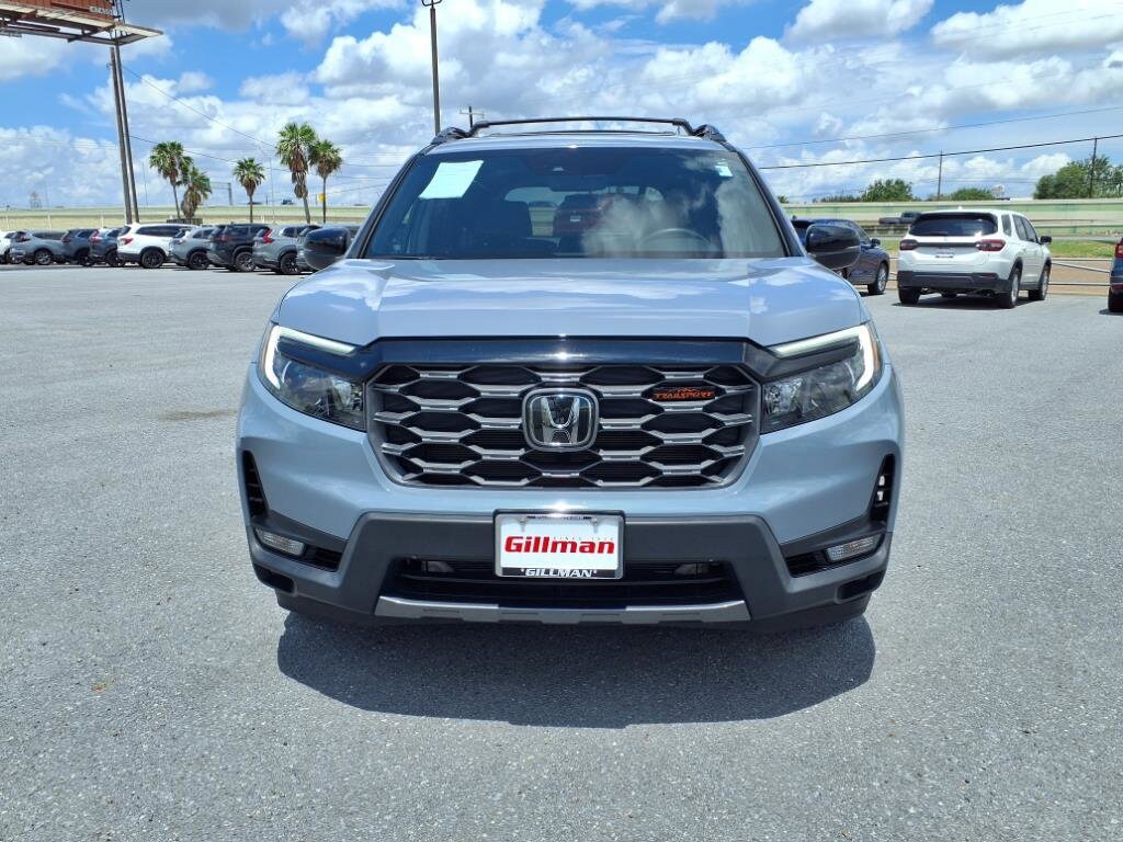 2024 Honda Passport TrailSport photo 2