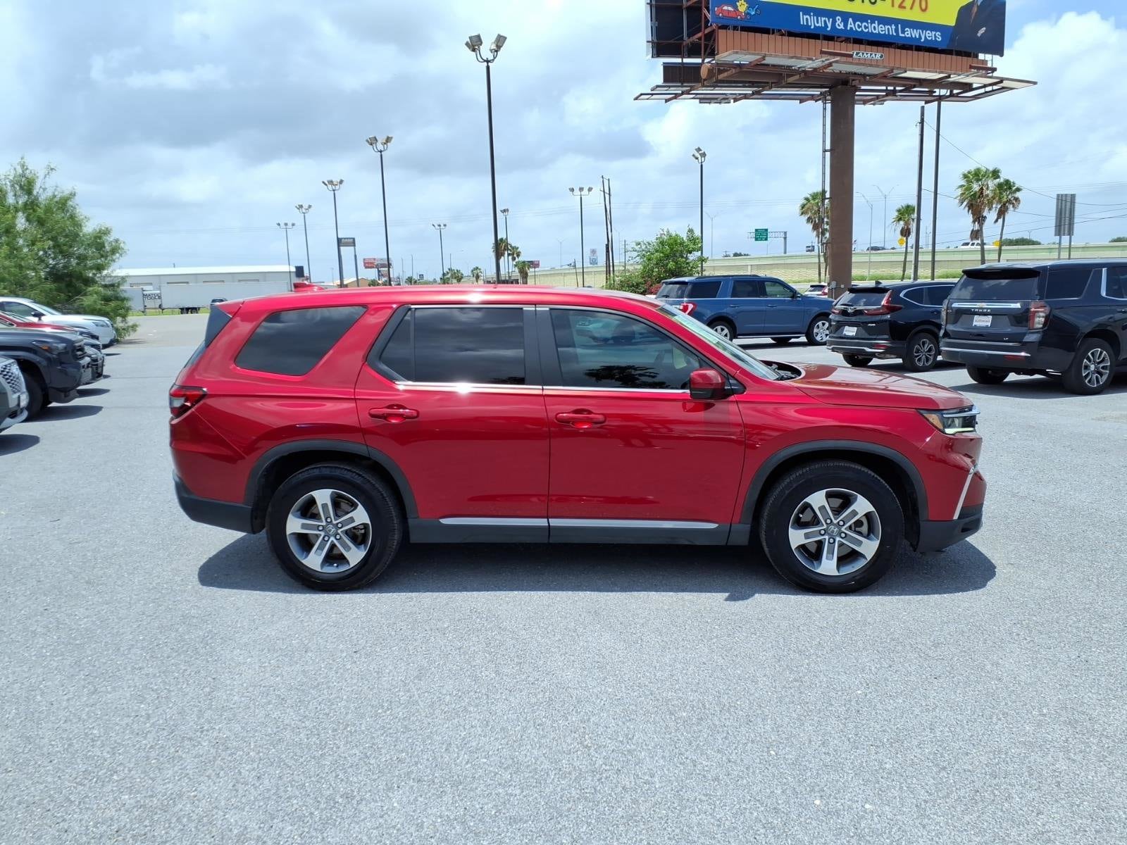 2025 Honda Pilot EX-L - Photo 9