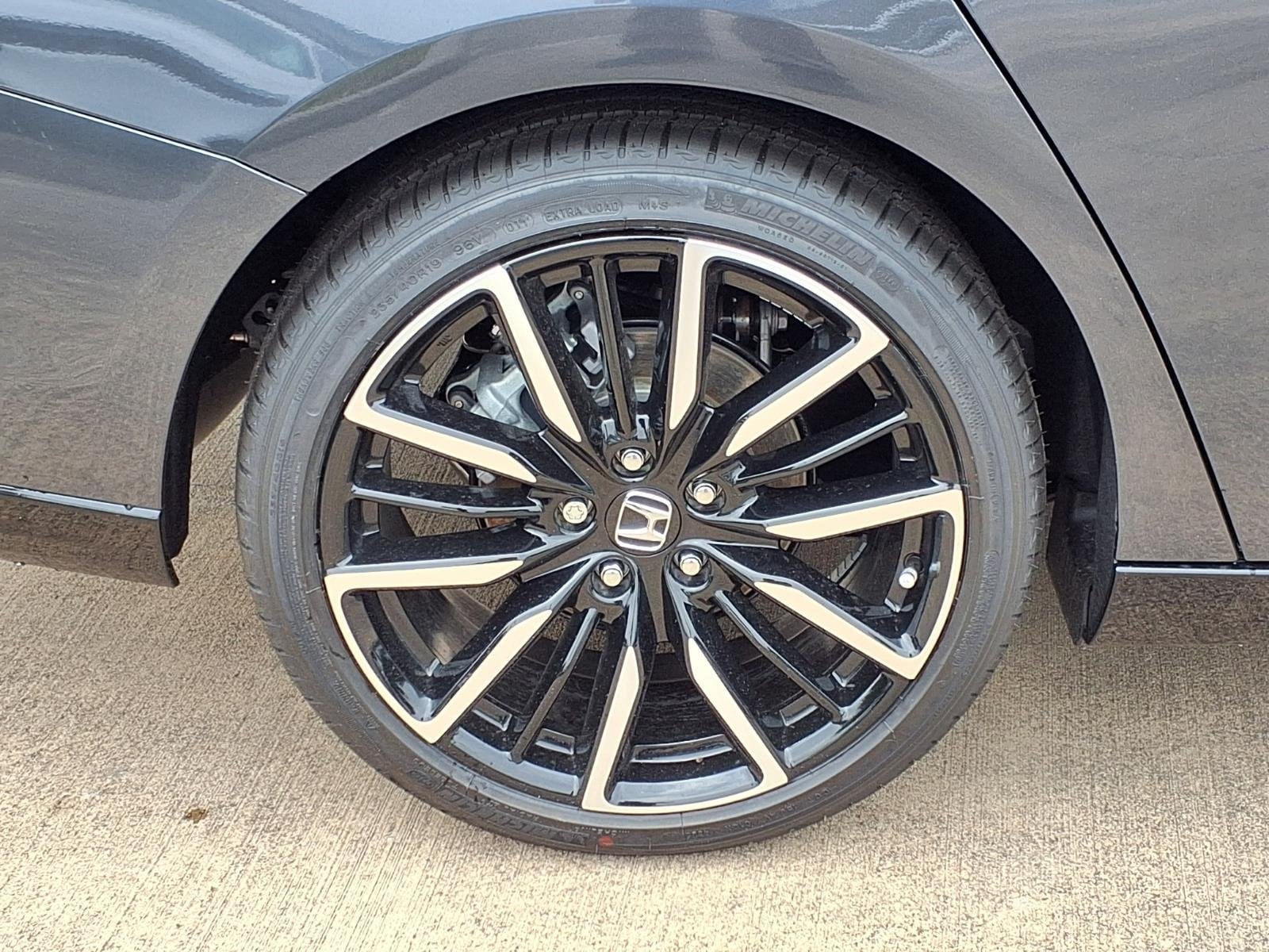 2026 Honda Accord Hybrid Touring - Photo 15