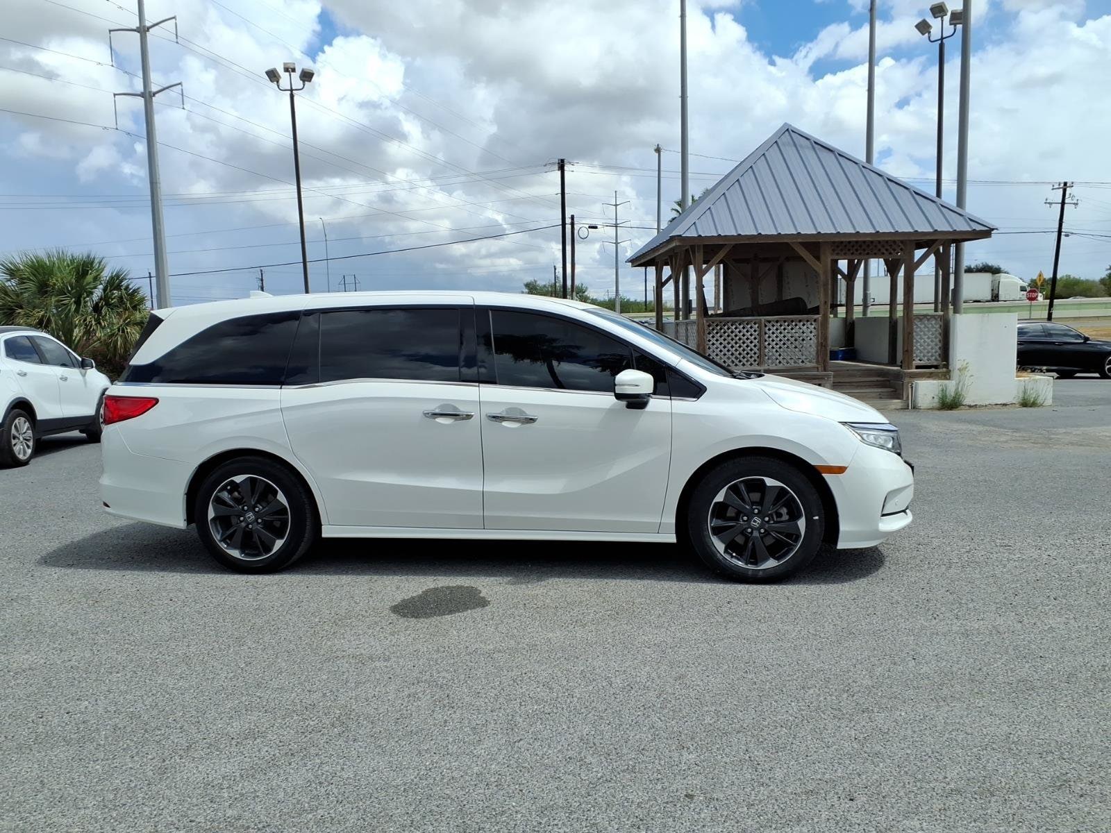2024 Honda Odyssey Elite - Photo 9