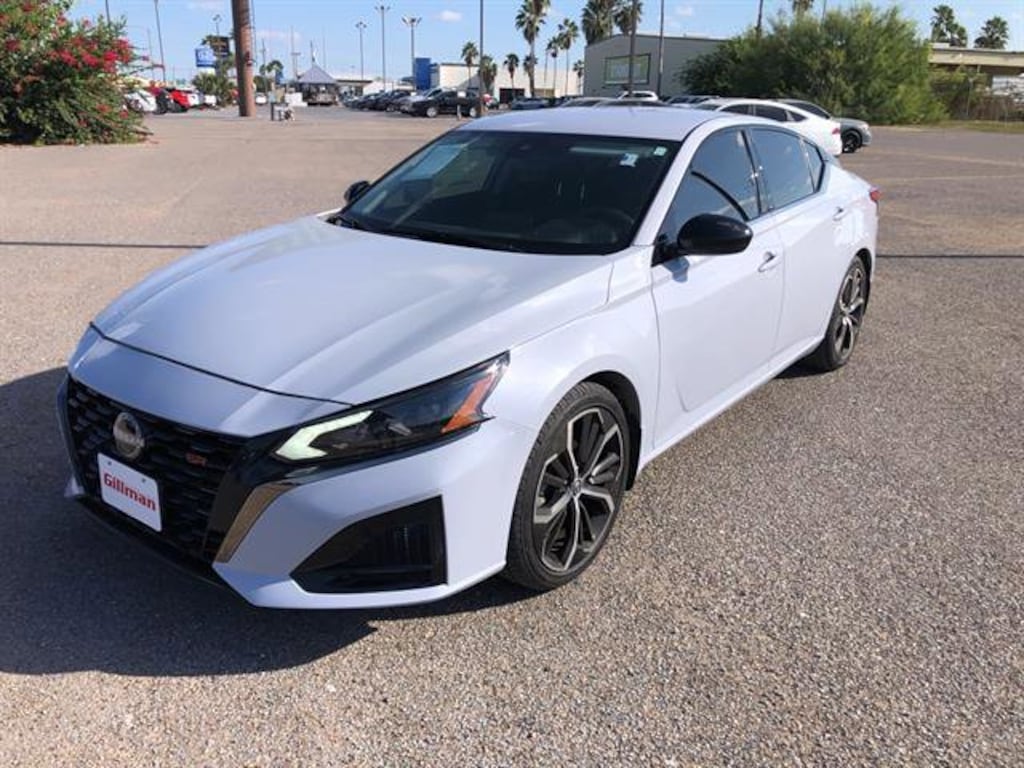 Used 2024 Nissan Altima 2.5 SR Sedan