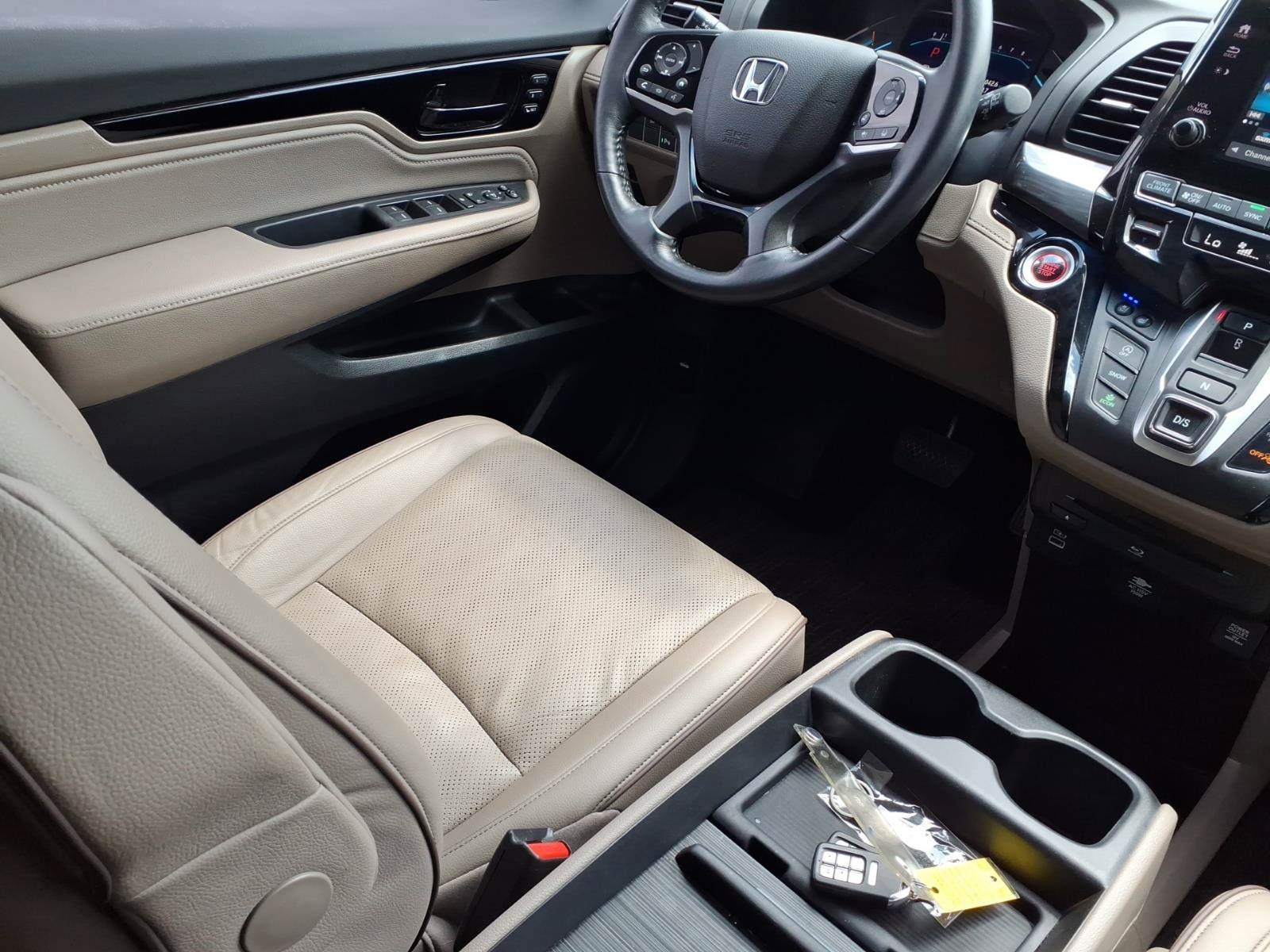 2024 Honda Odyssey Elite - Photo 17