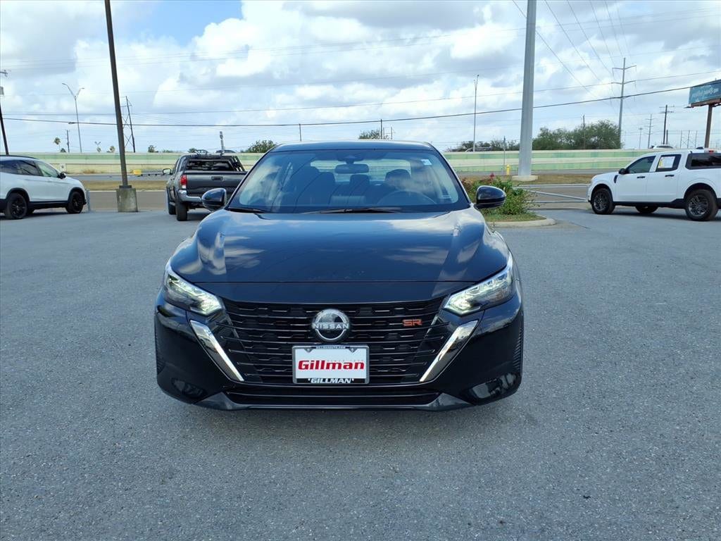 2025 Nissan Sentra SR photo 4