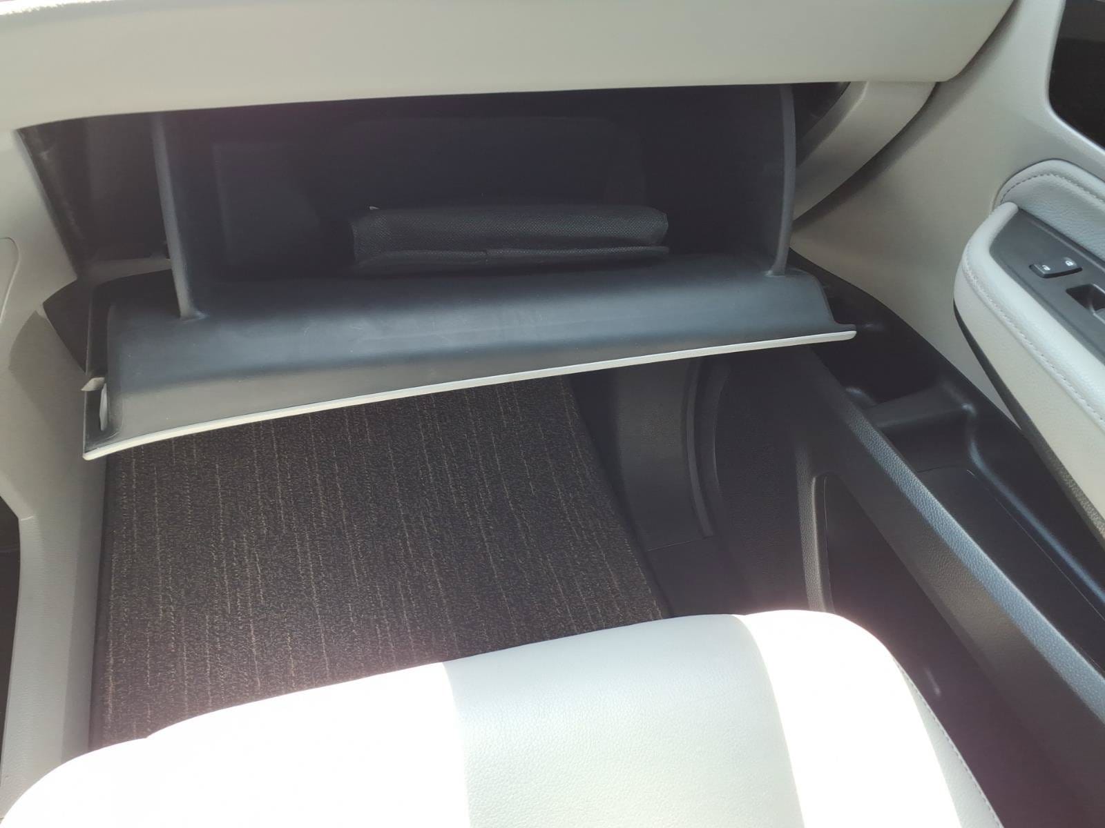 2024 Honda Odyssey Touring - Photo 16