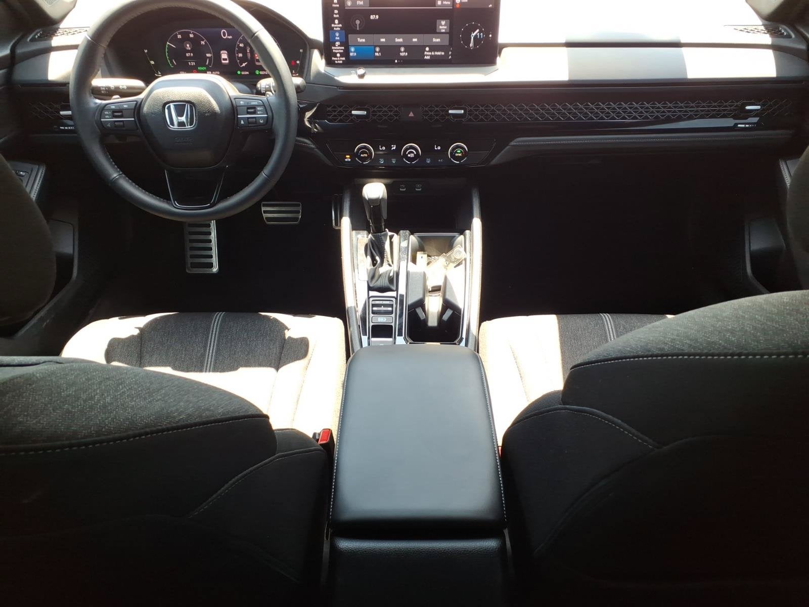 2024 Honda Accord Hybrid Sport - Photo 17