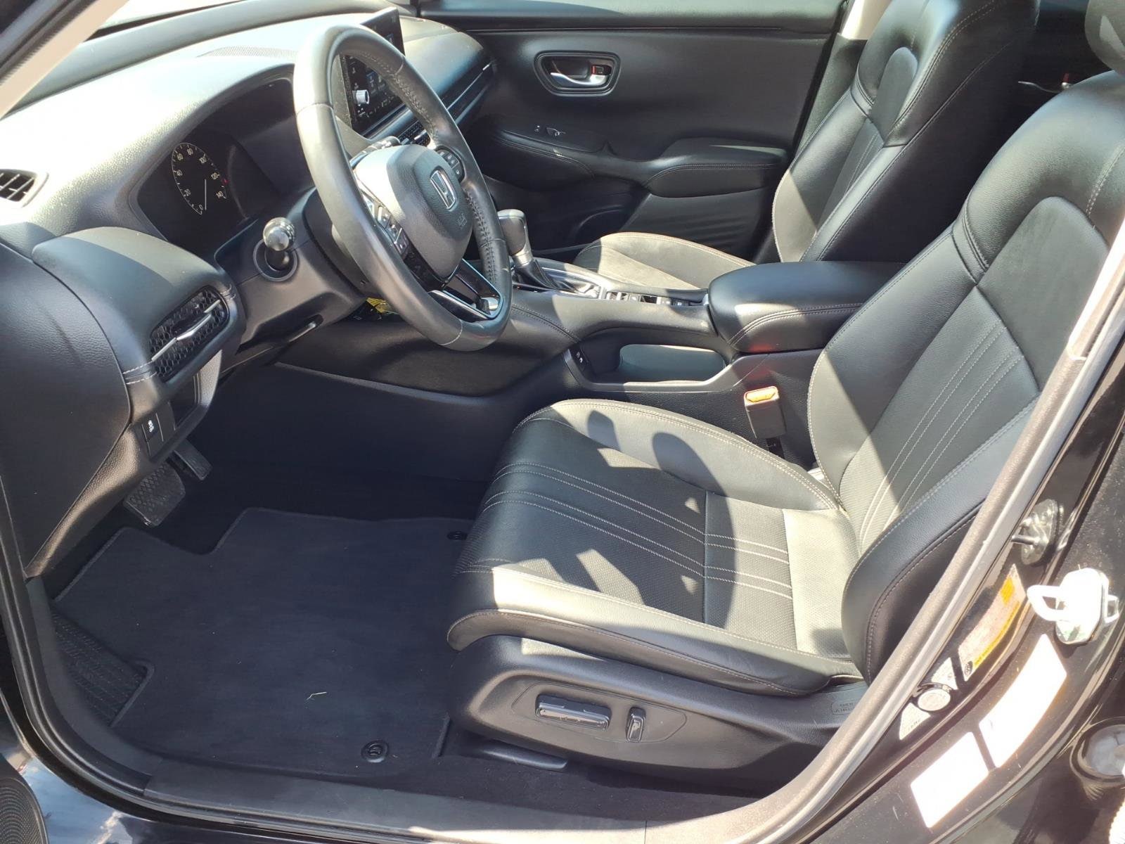 2024 Honda HR-V EX-L - Photo 11